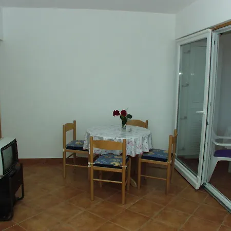 2323a Rabac